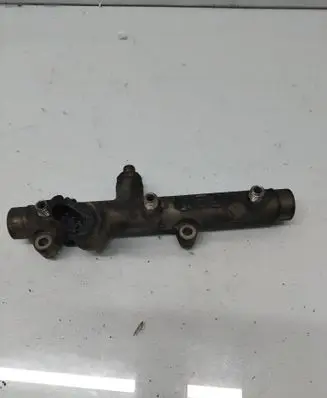 Audi A6 S6 C6 4F Fuel main line pipe F00R001650 059130089D