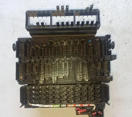 Volkswagen Transporter - Caravelle T4 Fuse box set 357937039