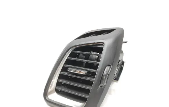 Citroen DS5 Dashboard side air vent grill/cover trim 9670715377