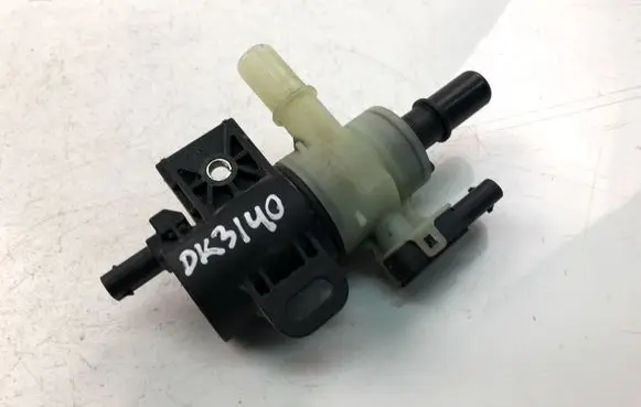 Volvo XC90 Turbo solenoid valve 32139918