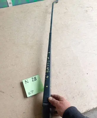 Renault Megane II Front wiper blade arm TRYU4567