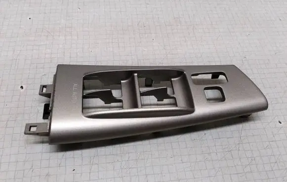 Toyota Corolla E120 E130 Electric window control switch 7423202270