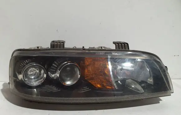 Fiat Punto (188) Headlight/headlamp 89100448