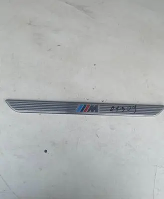 BMW X5 E70 Side skirt front trim 7172341 7205263