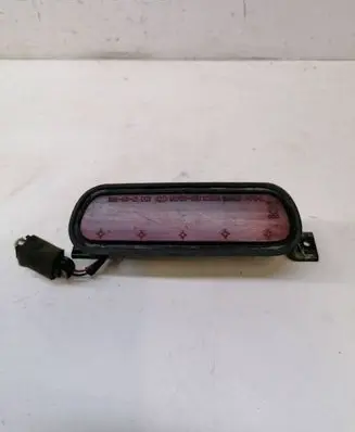 KIA Sorento Third/center stoplight 927003E0
