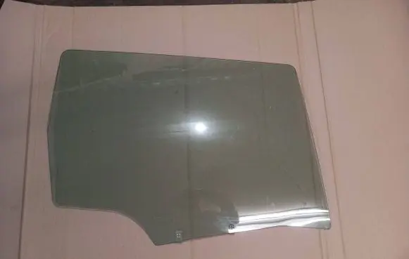Peugeot 307 Rear door window glass 43r00048