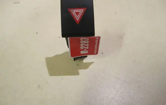 Skoda Roomster (5J) Hazard light switch 5J0953235