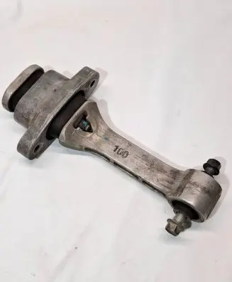 Nissan Qashqai+2 Engine mount bracket 219502S100 A4E25H 2502S100