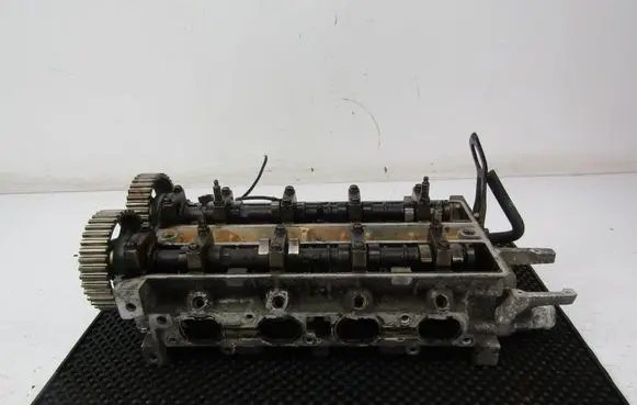 Ford Focus Engine head 