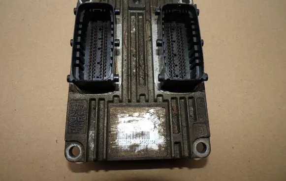 Fiat Panda II Engine ECU kit and lock set 51903154