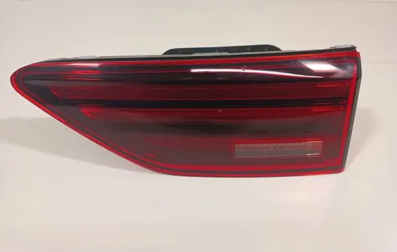 Volkswagen Golf VIII Tailgate rear/tail lights 5H0945094H LF48376 5H0945094