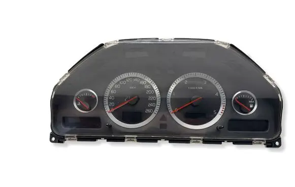 Volvo V70 Speedometer (instrument cluster) 30728791