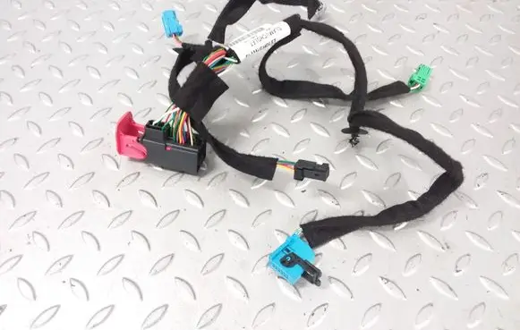 Citroen C5 Aircross Panel wiring 9831309880 9831309800