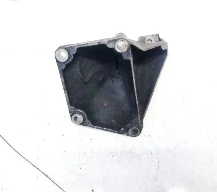 Audi A6 S6 C5 4B Engine mounting bracket 4b0199307f