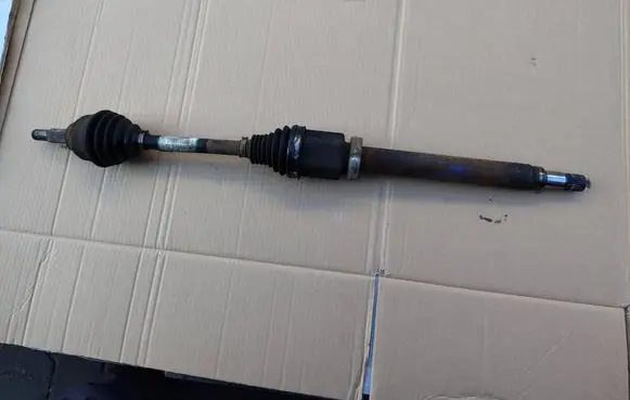 Front driveshaft