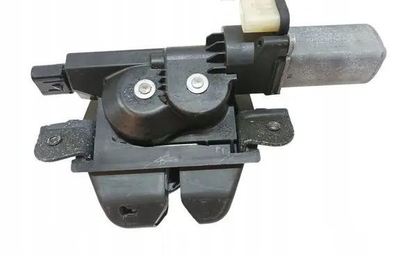 Alfa Romeo Tonale Tailgate/trunk/boot lock/catch/latch 68289682AC