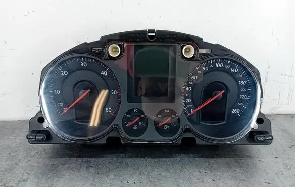 Volkswagen PASSAT B6 Speedometer (instrument cluster) 