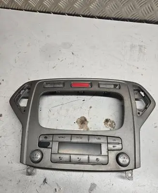 Ford Mondeo MK IV Climate control unit 7S7T18C612AF