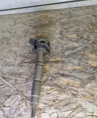 Jeep Grand Cherokee (WK) Fuel injector A6420700587 0445115027