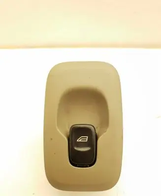 Volvo XC90 Electric window control switch 8685288 04W152