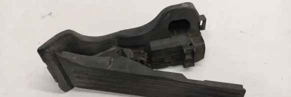Audi A3 S3 8P Accelerator throttle pedal 1K1721503F