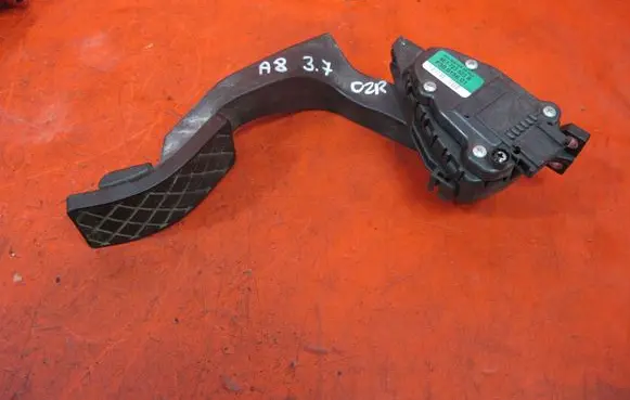 Audi A8 S8 D3 4E Accelerator throttle pedal 4E1723523B