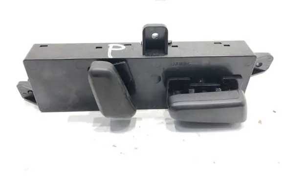 KIA Sportage Seat control switch