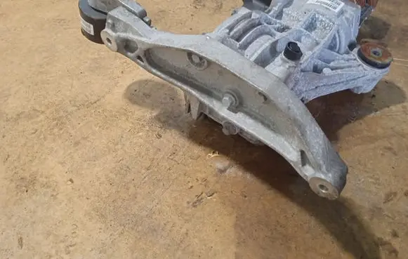 Volvo XC90 Rear differential P1216684