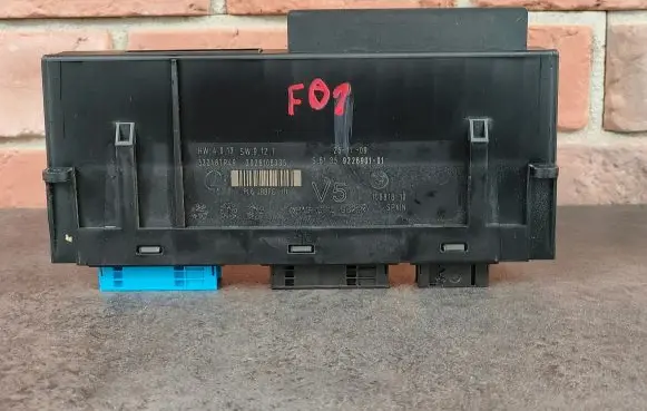 BMW 7 F01 F02 F03 F04 Comfort/convenience module 9226901