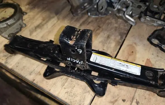 Lift Jack