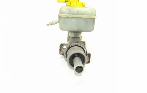 Volkswagen Golf IV Master brake cylinder 21027099
