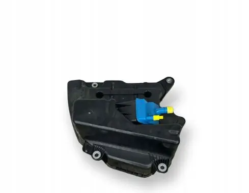 Audi A5 AdBlue liquid reservoir 8W0131878BH
