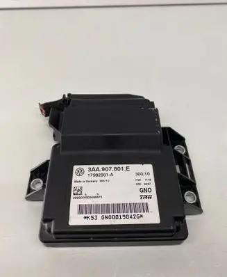 Volkswagen PASSAT B7 Hand brake control module 3AA907801E 17982901A GN00019042G