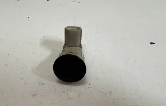 Mazda 2 Parking PDC sensor DA6T67UC1