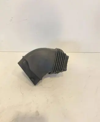 Audi A6 S6 C6 4F Air intake duct part 4F0129739B