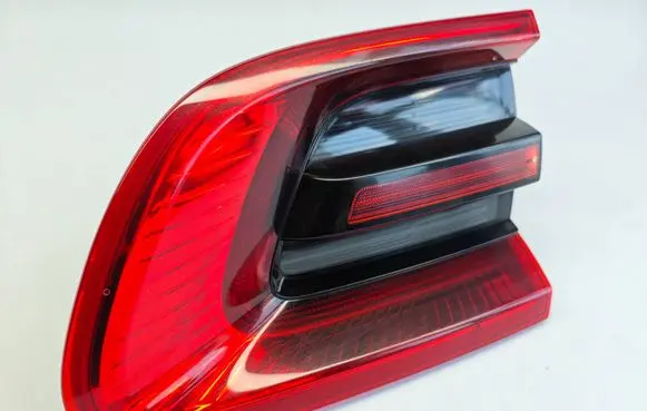 Porsche Macan (95B) Tailgate rear/tail lights 95B945094G