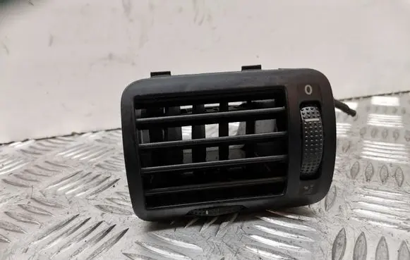 Volkswagen PASSAT B5.5 Dashboard side air vent grill/cover trim 3B0819703D