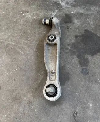 Alfa Romeo Stelvio Front control arm K206202