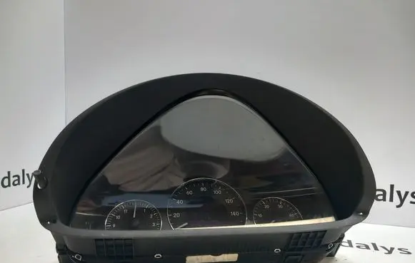 Mercedes-Benz CLK A209 C209 Speedometer (instrument cluster) A2095404311 2095404311