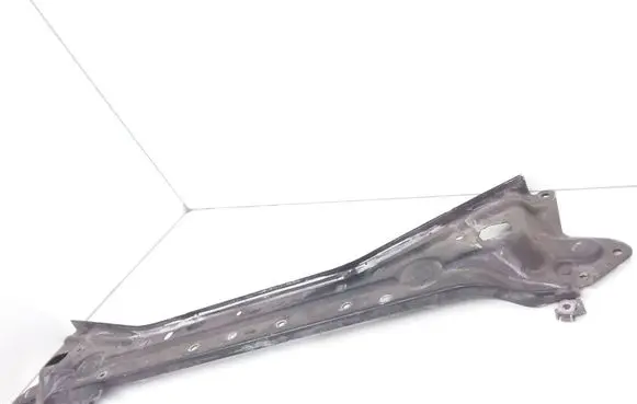 Mercedes-Benz CLS C219 Top upper radiator support slam panel