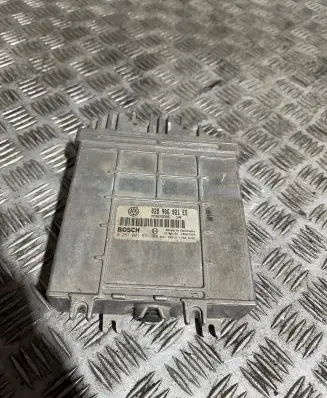 Volkswagen Sharan Engine control unit/module 028906021ES