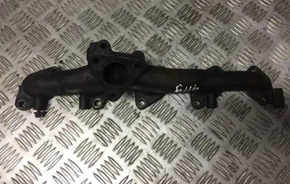 Opel Zafira A Exhaust manifold 90500926