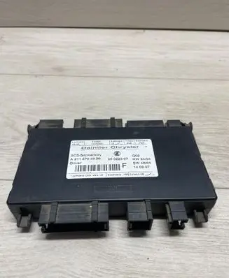 Mercedes-Benz ML W164 Seat control module A2118704926 05022307