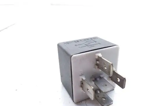 Renault Espace II Other relay 12V25A03501