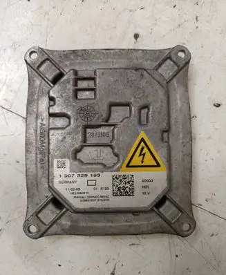 BMW X3 E83 Xenon control unit/module 1307329153 10EEG060110
