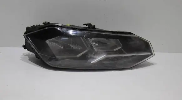 Volkswagen Polo VI Headlight/headlamp 20G445 27270