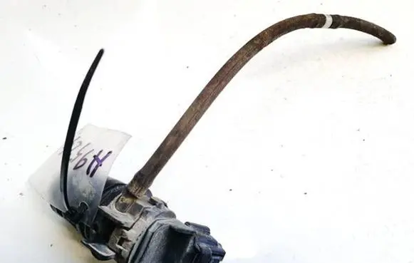 Lexus IS 220D-250-350 Windscreen/windshield washer pump 8533060190 85330-60190