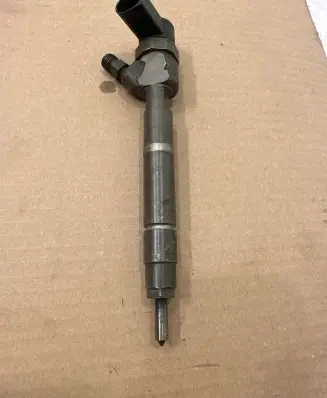 Mercedes-Benz C W203 Fuel injector 0445110072