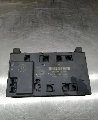 Mercedes-Benz CLK A209 C209 Door control unit/module 2098200226