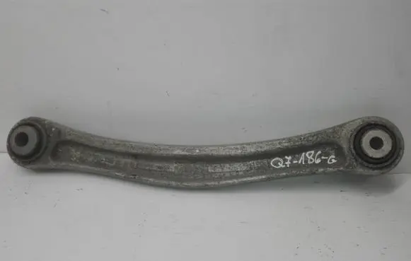 Rear control arm